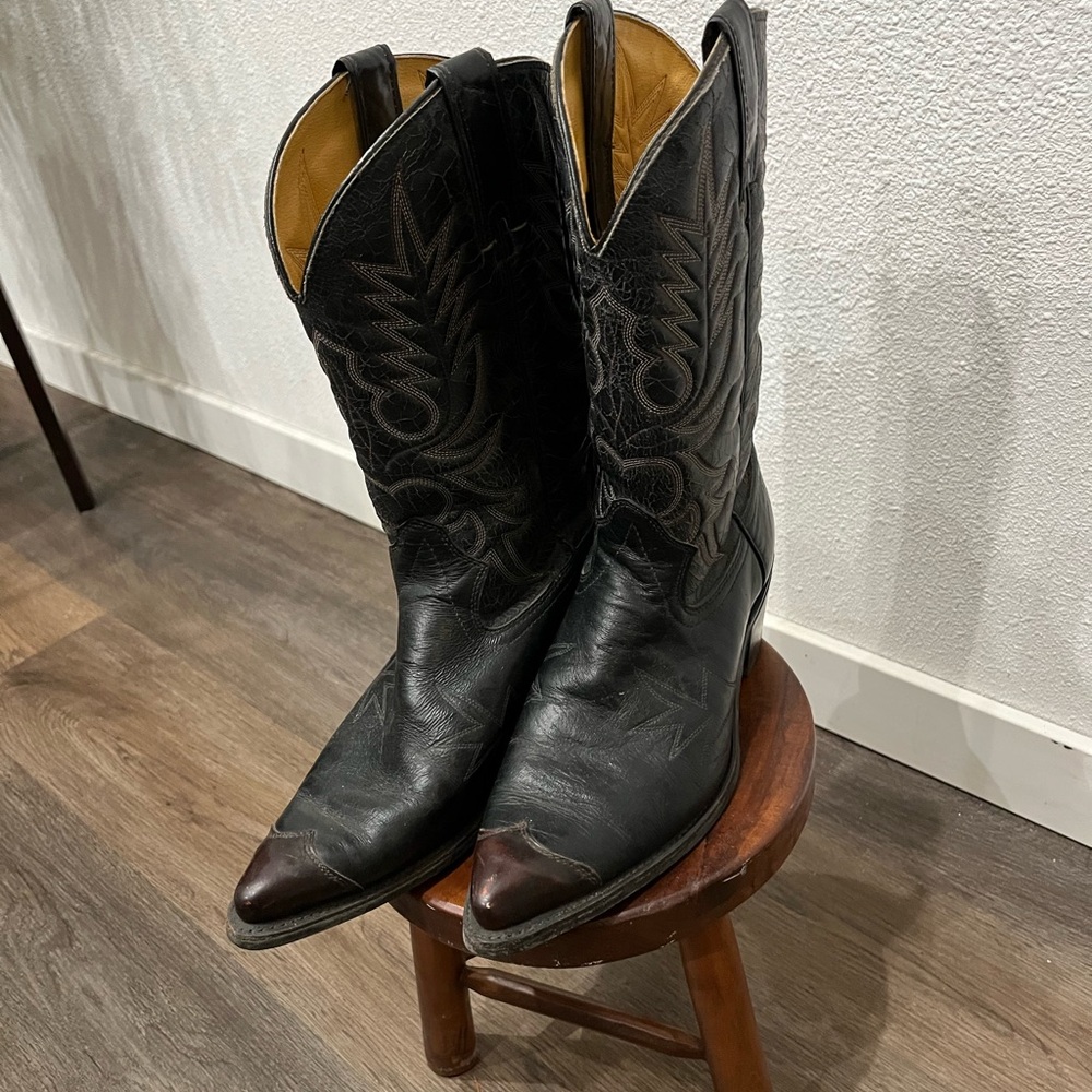 Wrangler Black Leather Cowboy Boots M Size 9 W Size 10.5